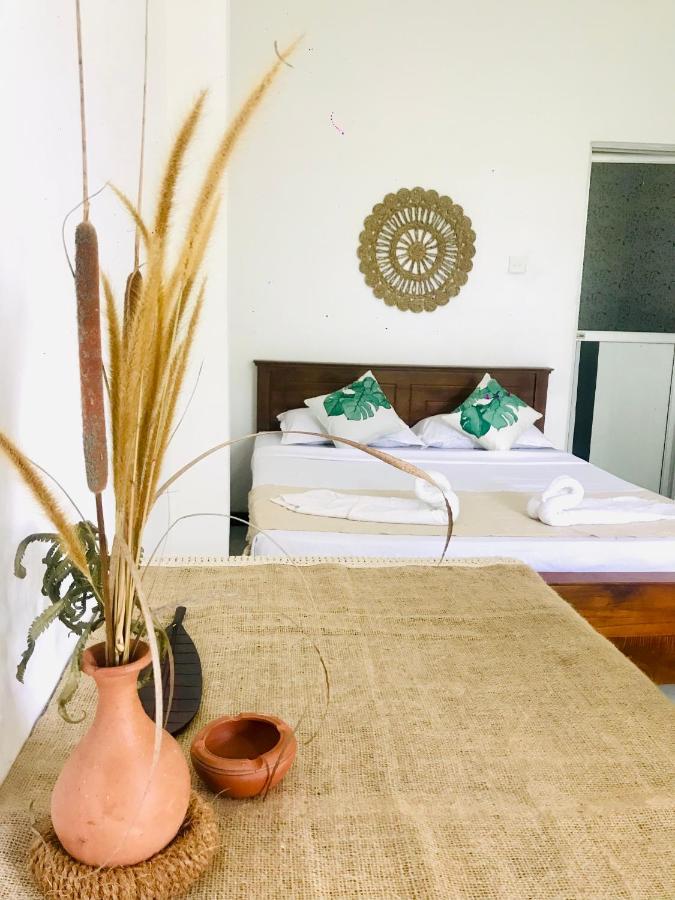 Hotel Bananas Mirissa Zewnętrze zdjęcie