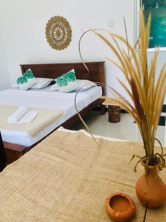 Hotel Bananas Mirissa Zewnętrze zdjęcie